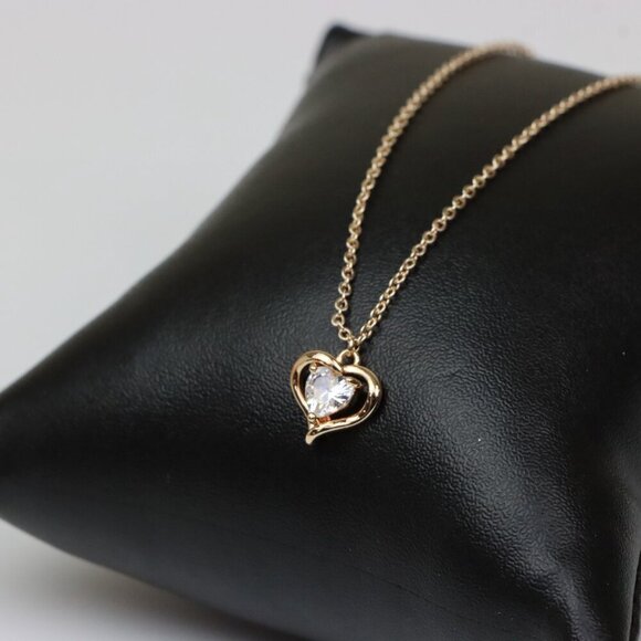 Rose Gold Heart Crystal Pendant Necklace, XPNL0240 - Picture 5 of 13